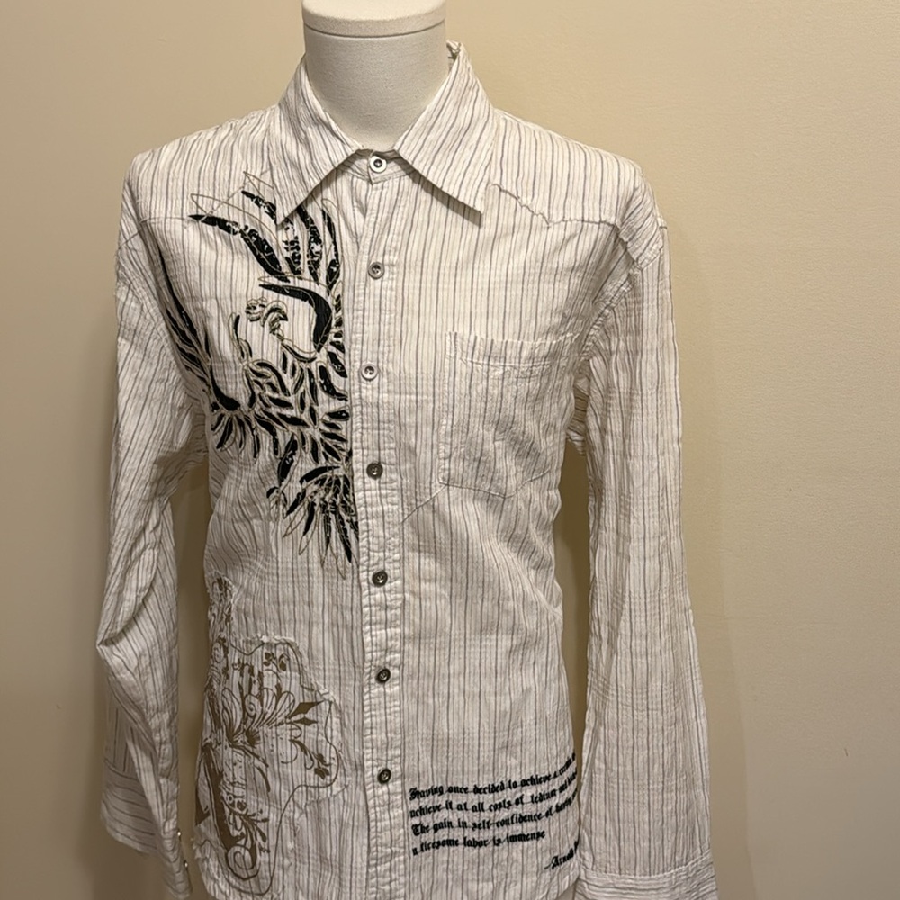 Roar Men Long Sleeved Button Up Shirt Size L Cream Stripe 98% Cotton 2% spandex